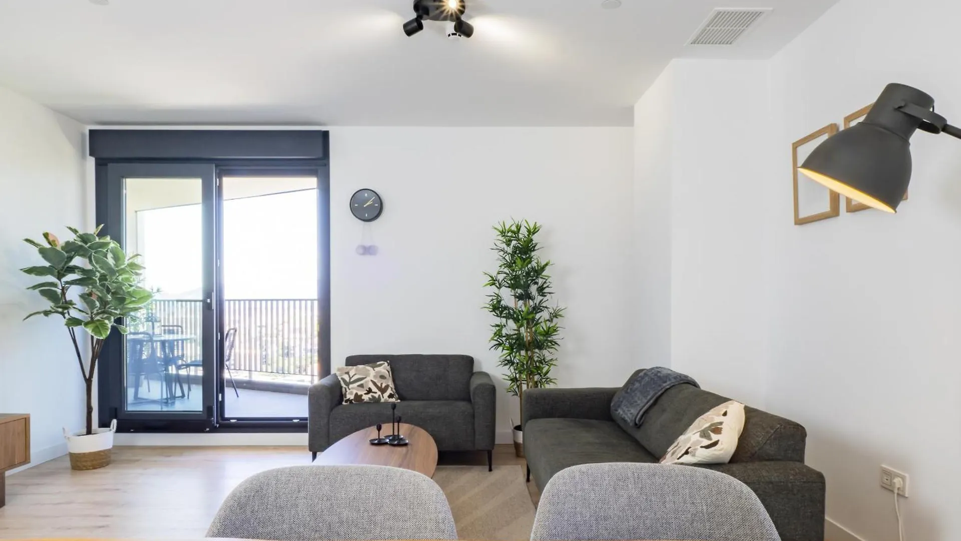 Cubo'S Urban Sky Apartment Malaga View 17 0*,