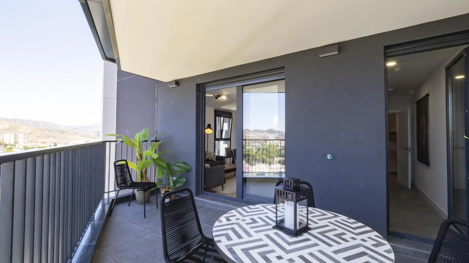 Cubo'S Urban Sky Apartment Malaga View 17